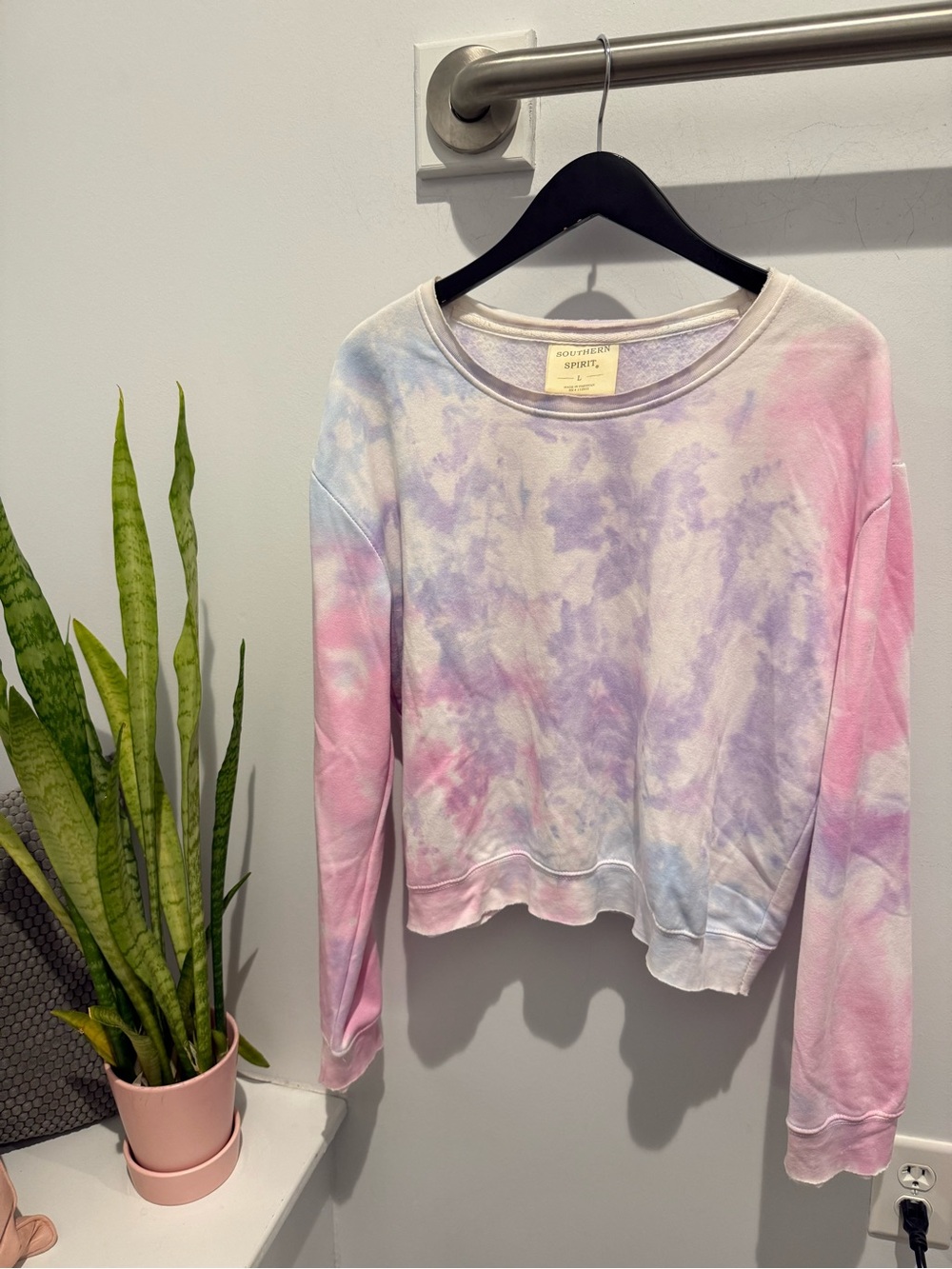 Women's Pastel Tie-Dye Crewneck Sweatshirt - Pink & Purple